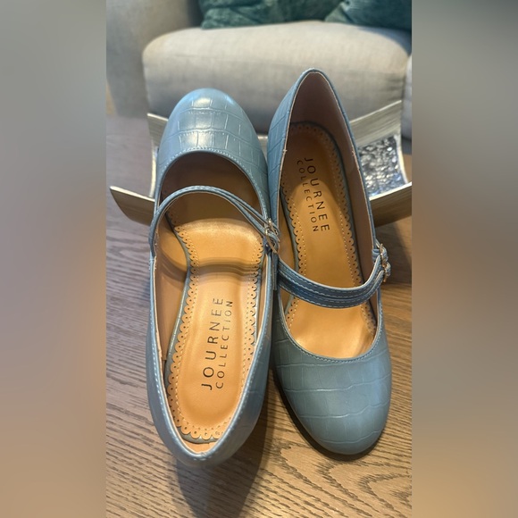 Journee Collection Light Blue Mary Jane Flats - Picture 3 of 6